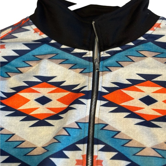 Women’s quarter zip Aztec Western pullover. Size S. Black With Aztec Yoke - Picture 4 of 6